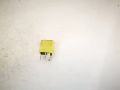 Peça sobressalente para automóvel em segunda mão relé para automóvel por opel meriva b 1.7 16v cdti referências oem iam 24433728