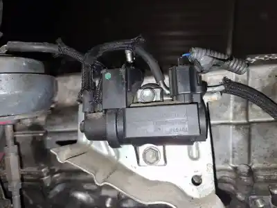 İkinci el araba yedek parçası ILAVE HAVA VALFI için TOYOTA AURIS, I E15 2006.10 - 2012.10  OEM IAM referansları 258190R011  70051808