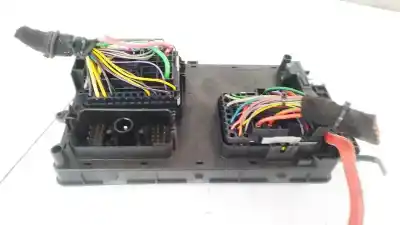 Pezzo di ricambio per auto di seconda mano scatola relè/fusibili per opel insignia a (g09) 2.0 cdti (68) riferimenti oem iam 13255300  544949969