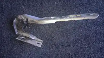 Second-hand car spare part bonnet hinge for audi a4 b6 (8e2) 2.5 tdi quattro oem iam references 8e0823302e