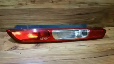 Peça sobressalente para automóvel em segunda mão Farolim Traseiro Direito por FORD FOCUS TURNIER (CB4) 1.6 16V CAT Referências OEM IAM 4M5113404A  