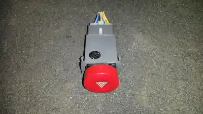 Second-hand car spare part Hazard Warning Lights for DAEWOO KALOS 1.2 SE OEM IAM references 864W0140  