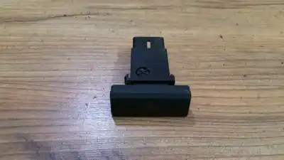 Peça sobressalente para automóvel em segunda mão interruptor 4 piscas - emergência por kia rio 1.3 cat referências oem iam 