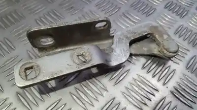 Second-hand car spare part Bonnet Hinge for AUDI A8 (D2) 3.7 Quattro OEM IAM references   