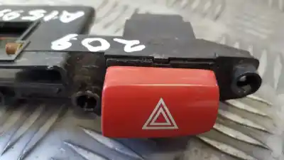 Peça sobressalente para automóvel em segunda mão interruptor 4 piscas - emergência por kia rio 1.4 active referências oem iam 937001g900