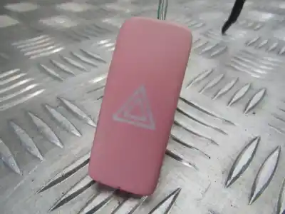 Peça sobressalente para automóvel em segunda mão interruptor 4 piscas - emergência por toyota auris 2.2 d-cat referências oem iam 8433202130