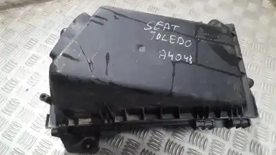 Second-hand car spare part air filter support for seat toledo (1m2) 1.9 tdi oem iam references 1j0129607n