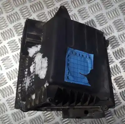 Second-hand car spare part air filter support for nissan note (e11e) 1.6 16v cat oem iam references 8200098984