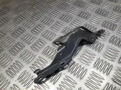 Second-hand car spare part bonnet hinge for toyota corolla (e11) 2.0 d-4d linea sol oem iam references   