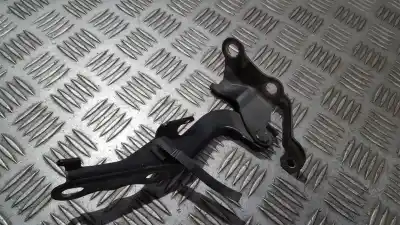 Second-hand car spare part bonnet hinge for toyota corolla (e11) 2.0 d-4d linea sol oem iam references   