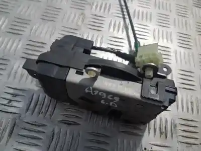 Second-hand car spare part front right door lock for opel zafira b 1.8 16v oem iam references 13220368