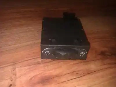 Second-hand car spare part HEADLIGHTS SWITCH for RENAULT MEGANE I CLASSIC (LA0)  OEM IAM references 7700841235  