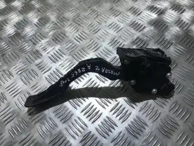 Second-hand car spare part accelerator pedal for mazda 2 (b2w) 1.4 cd oem iam references k42387400