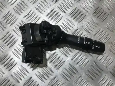 Second-hand car spare part windshiel wiper switch for toyota verso 2.0 d-4d cat oem iam references 17f003