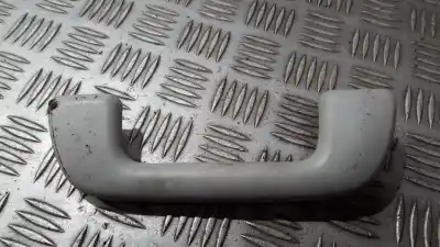 Peça sobressalente para automóvel em segunda mão puxador de teto por toyota auris 2.2 d-cat referências oem iam 674838010