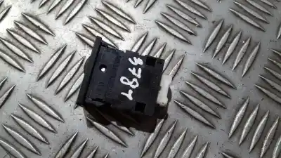 Second-hand car spare part headlights switch for toyota corolla (e11) 2.0 d-4d linea sol oem iam references   