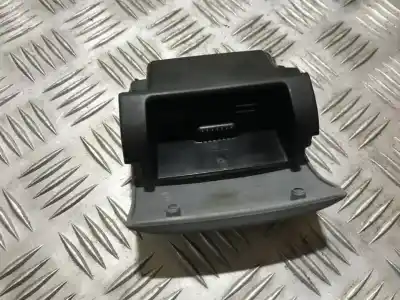 Second-hand car spare part ashtray for skoda octavia combi (1u5) 1.9 tdi oem iam references 1u0857962a   Second-hand car spare part ashtray for skoda octavia combi (1u5) 1.9 tdi oem iam references 1u0857962a