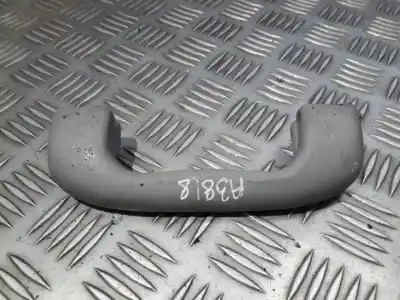 Second-hand car spare part roof handle for opel corsa c 1.2 16v cat (z 12 xep / lb4) oem iam references 5001470004