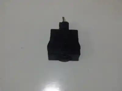 Second-hand car spare part headlights switch for citroen c2 1.6 16v cat (nfu / tu5jp4) oem iam references 96384422  96366892  pa66gf30