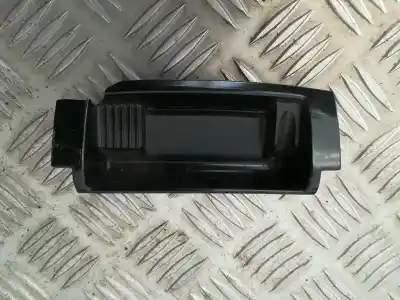 Автозапчасти б/у пепельница за AUDI A4 AVANT (8E) 2.0 TDI Quattro (DPF) ссылки OEM IAM 8E0857961M  8E0857961