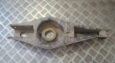 Pièce détachée automobile d'occasion bras de suspension superieur arriere gauche pour peugeot 406 (8b) 1.9 td références oem iam 