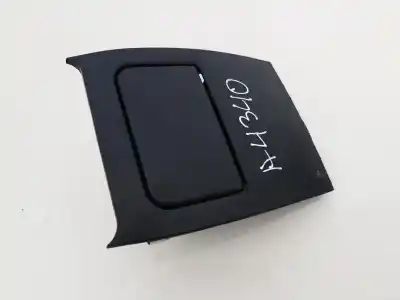 Pièce détachée automobile d'occasion cendrier pour peugeot 406 (8b) 1.9 td références oem iam 9618086877