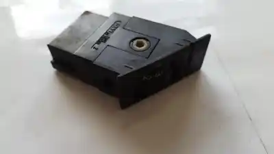 Pièce détachée automobile d'occasion commutateur d'éclairage pour peugeot 406 (8b) 1.9 td références oem iam 