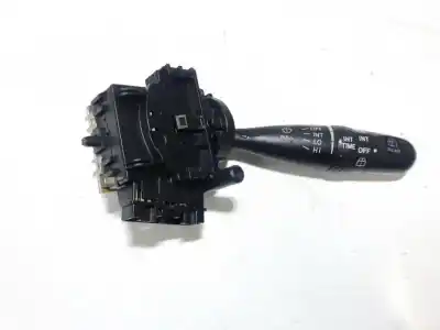 Peça sobressalente para automóvel em segunda mão comutador de limpa vidros por toyota corolla (e12) 2.0 d-4d sol berlina referências oem iam 173647