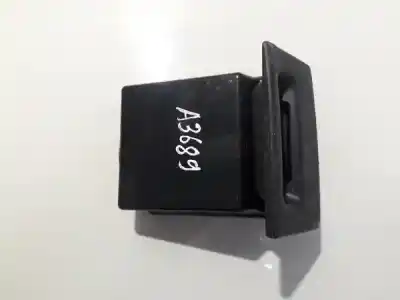 Автозапчастина б/у попільничка для honda cr-v (rd8) 2.0 vtec cat посилання на oem iam dfpe025302ew