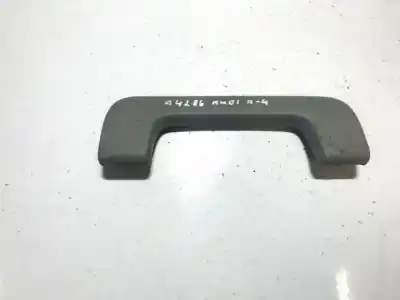 Автозапчасти б/у потолочная ручка за audi a4 b6 (8e2) 1.9 tdi quattro ссылки oem iam 8l0857607