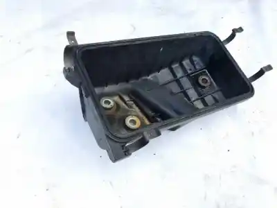 Pezzo di ricambio per auto di seconda mano supporto filtro aria per toyota corolla (e11) 2.0 d-4d linea sol riferimenti oem iam 