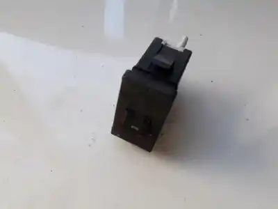 Pezzo di ricambio per auto di seconda mano controllo della luce per audi 80 b4 avant (8c5) 1.9 tdi riferimenti oem iam 8a0941301