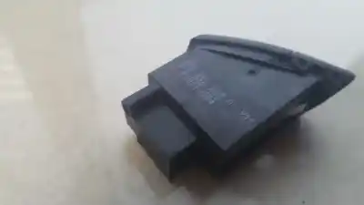 Second-hand car spare part hazard warning lights for audi a5 cabriolet (8f7) 2.0 tdi oem iam references 8k2941509a  211248000, 138113994