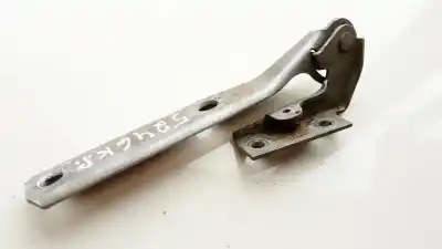 Second-hand car spare part bonnet hinge for audi a4 avant (b5) 1.9 tdi oem iam references 8d0823301b