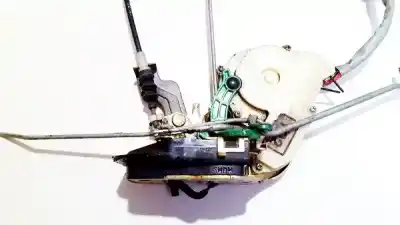 Second-hand car spare part front right door lock for kia sorento 2.5 crdi ex oem iam references 051029