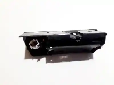 Автозапчасти б/у пепельница за audi a4 avant (b5) 1.8 ссылки oem iam 8d0857951b  