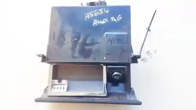 Pezzo di ricambio per auto di seconda mano Portacenere per AUDI A6 AVANT (4B5) 2.5 TDI Riferimenti OEM IAM 4B0857951F  