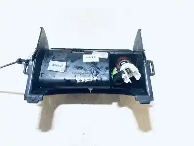 Автозапчастина б/у попільничка для volkswagen passat variant (3b5) 1.9 tdi посилання на oem iam 308300600h  30830-0600h