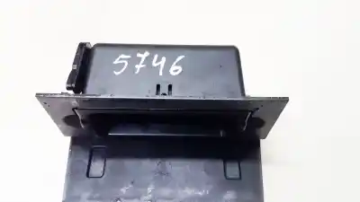 Автозапчастина б/у попільничка для opel vectra c (z02) 2.2 16v (f69) посилання на oem iam 9181518  230635620 Автозапчастина б/у попільничка для opel vectra c (z02) 2.2 16v (f69) посилання на oem iam 9181518  230635620