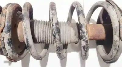 Peça sobressalente para automóvel em segunda mão mola de suspensão por kia carnival 2.9 turbodiesel cat referências oem iam 