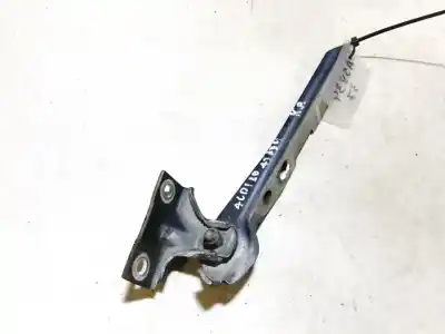 Second-hand car spare part bonnet hinge for audi 80 (811/813) 1.8 oem iam references   