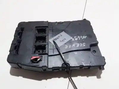 Peça sobressalente para automóvel em segunda mão módulo de confort / bsi /bcm por renault scenic ii 1.5 dci diesel referências oem iam 8200306434