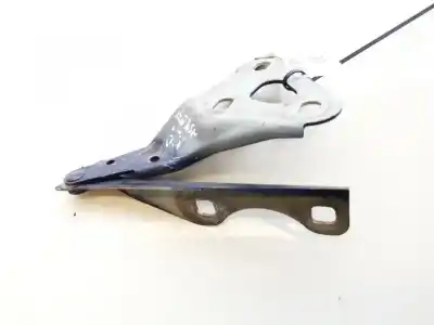 Second-hand car spare part bonnet hinge for opel zafira a 2.0 16v di oem iam references 90579421