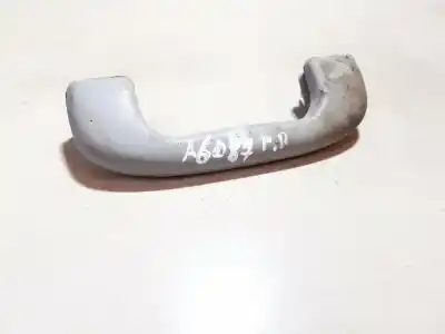 Pezzo di ricambio per auto di seconda mano maniglia a soffitto per opel meriva b 1.7 16v cdti riferimenti oem iam 5354926