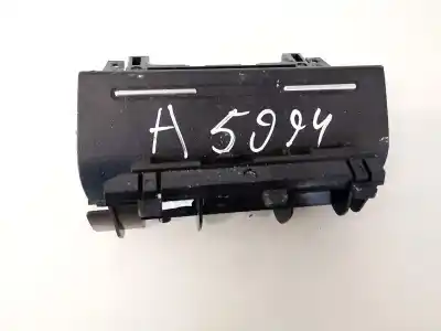 Автозапчасти б/у пепельница за audi a4 avant (8e) 2.0 tdi quattro (dpf) ссылки oem iam 8e0857951