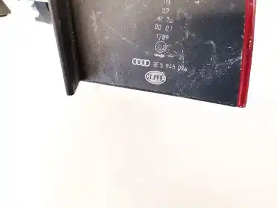 Автозапчастина б/у правий ліхтар для audi a4 avant (8e) 2.0 tdi quattro (dpf) посилання на oem iam 8e5945096  