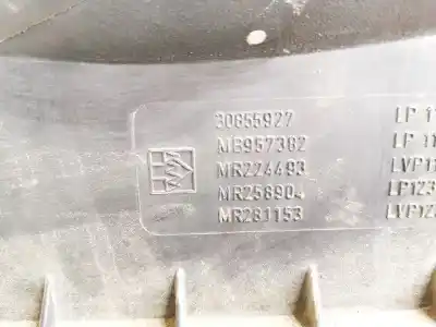 Автозапчастина б/у опора повітряного фільтра для mitsubishi space star (dg0) 1.3 cat посилання на oem iam mb957382  mr224493, mr258904, mr281153