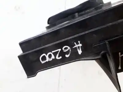 Автозапчастина б/у опора повітряного фільтра для audi a4 b6 (8e2) 1.9 tdi quattro посилання на oem iam 8e1819441a  