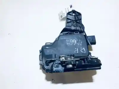 Автозапчастина б/у замок передній праві двері для VOLKSWAGEN PASSAT VARIANT (3B5) 1.9 TDI Посилання на OEM IAM 3B0837085A  