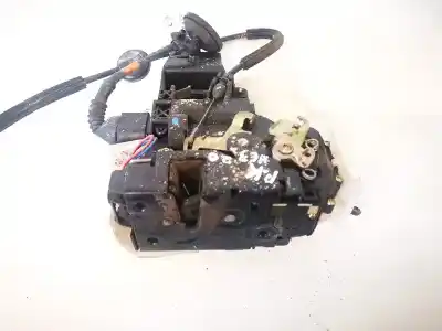 Pezzo di ricambio per auto di seconda mano Serratura Porta Anteriore Destra per VOLKSWAGEN PASSAT VARIANT (3B5) 1.8 Riferimenti OEM IAM C6X1837014H  